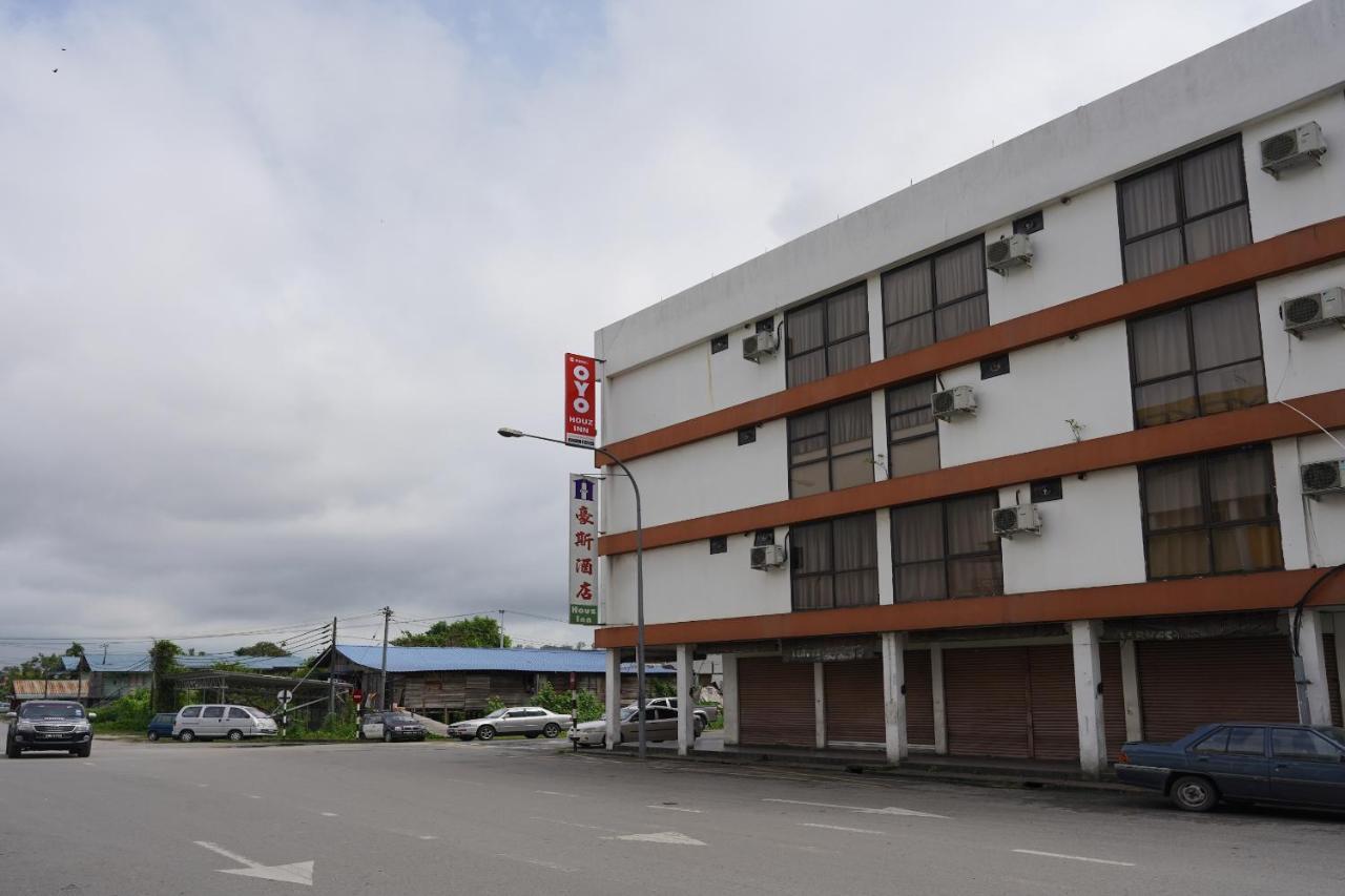 Oyo 89866 Houz Inn Bintulu Exterior foto